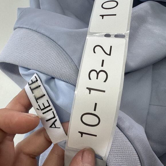 Aliette Jacket‎ Womens Medium Blue Nicole Cropped Puff Sleeve Bomber Zip Up NYC - Picture 5 of 12